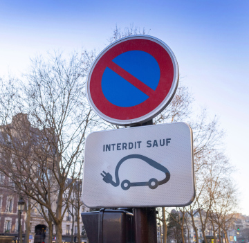 Ładowanie Samochodów Elektrycznych, znak drogowy Francja
