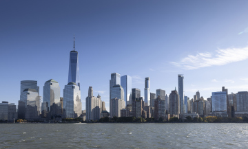 Widok na Rzekę Hudson i Wieżowce Manhattanu