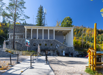 Zakopane; Kuźnice. Dolna stacja kolei linowej na Kasprowy Wierch