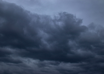 Ciemne Chmury na Niebie - darmowe zdjęcie