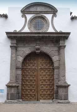 Zabytkowy Portal w Kościoła w Icod de los Vinos