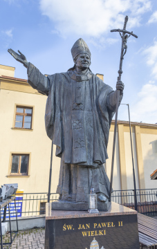 Pomnik Papieża Jana Pawła II - Bochnia