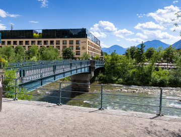 Meran Merano - Most nad rzeką Passer