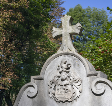 Detal architektoniczny, krzyż, grób