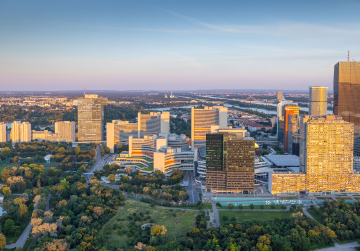 Widok na Budynki UNO City w Wiedniu,  stock photo