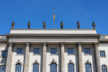 Uniwersytet Humboldtów w Berlinie przy ulicy Unter den Linden