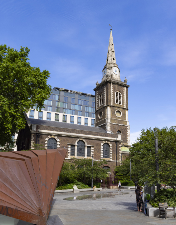 Kościół Aldgate. Plac Aldgate w Londynie.