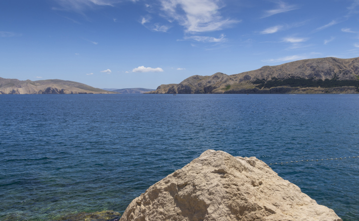 Widok z Plaży w Miejscowości Baska, Chorwacja