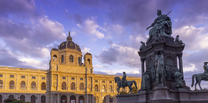 Plac Marii Teresy w Wiedniu