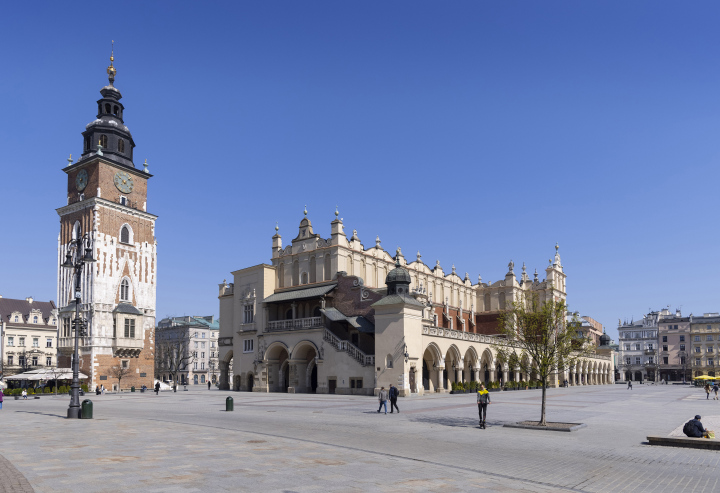 Sukiennice, Rynek w Krakowie, zabytki