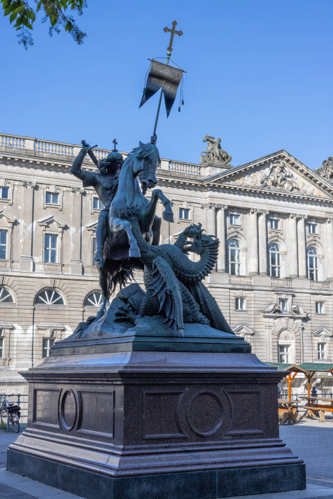 Pomnik Świętego Jerzego i Smoka w Berlinie, Niemcy – Zdjęcie stockowe