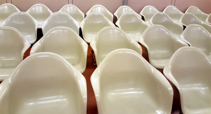 Puste Miejsca Do Siedzenia